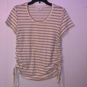 brand fyve, size small, whit with mustard colored stripes